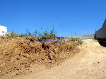 Terreno P/ Prédio para Venda em Camarate, Unhos e Apelação