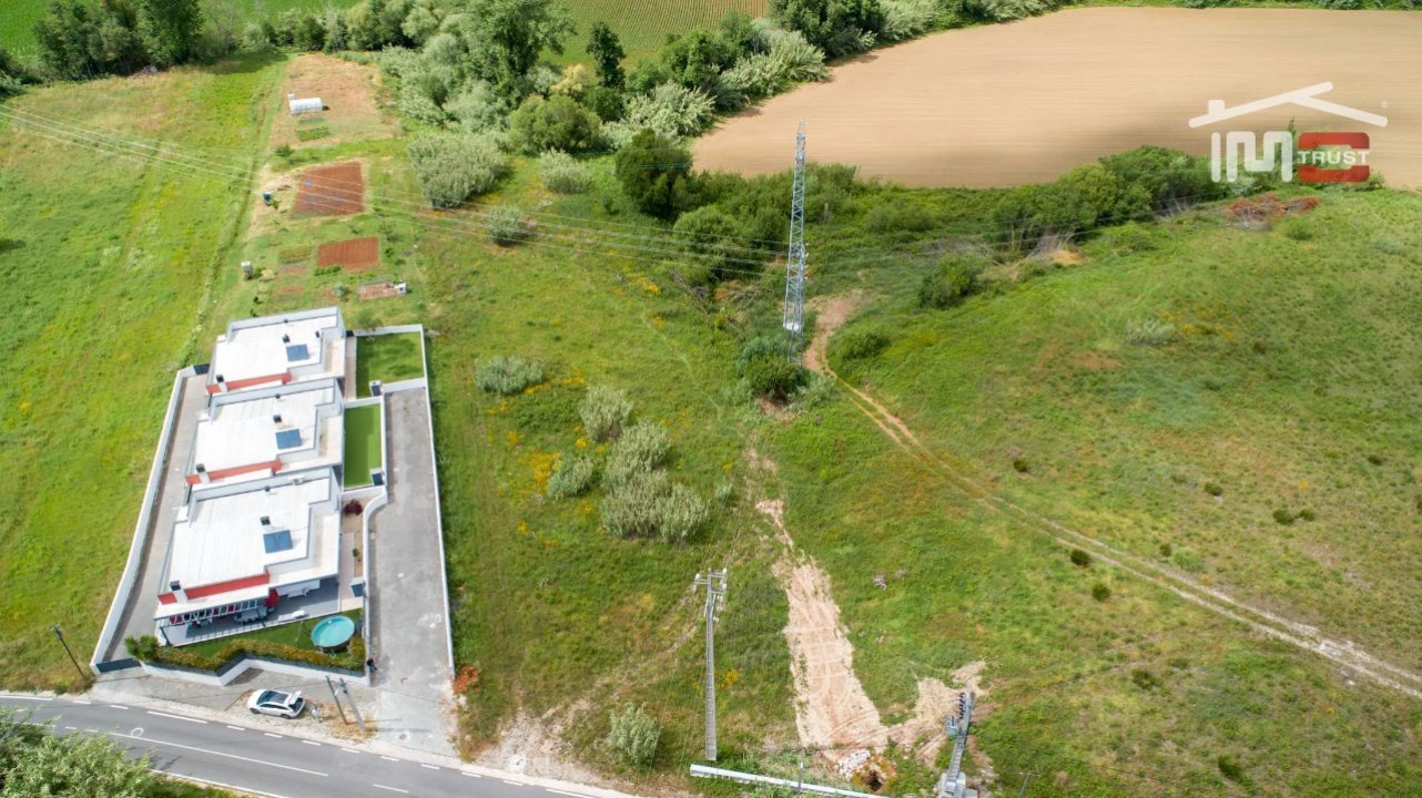 Terreno P/ Prédio para Venda em Leiria, Pousos, Barreira e Cortes Foto 2