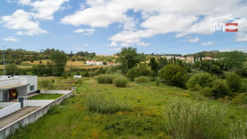 Terreno P/ Prédio para Venda em Leiria, Pousos, Barreira e Cortes
