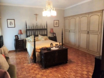 Moradia T4 para Venda em Castelo Branco