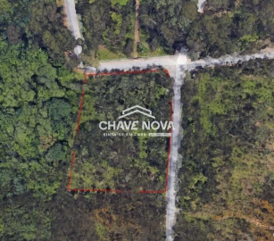 Terreno Misto para Venda em Macieira de Sarnes