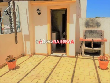Moradia T4 para Venda em Alvor