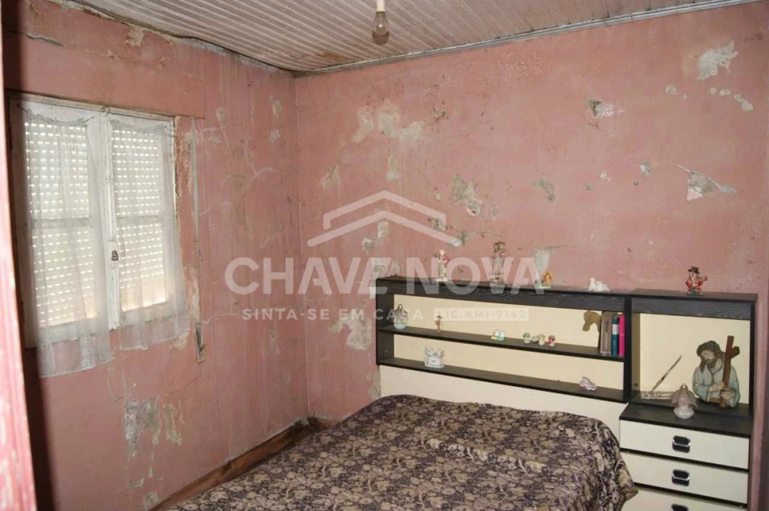 Moradia T2 para Venda em Nogueira e Ermida Foto 9