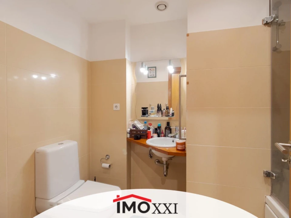 Apartamento T4 para Venda em Espinho Foto 18