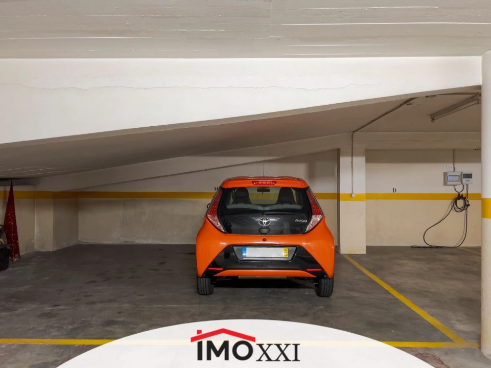 Apartamento T4 para Venda em Espinho Foto 20