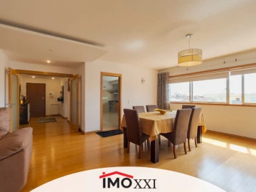 Apartamento T4 para Venda em Espinho