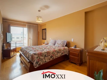 Apartamento T4 para Venda em Espinho