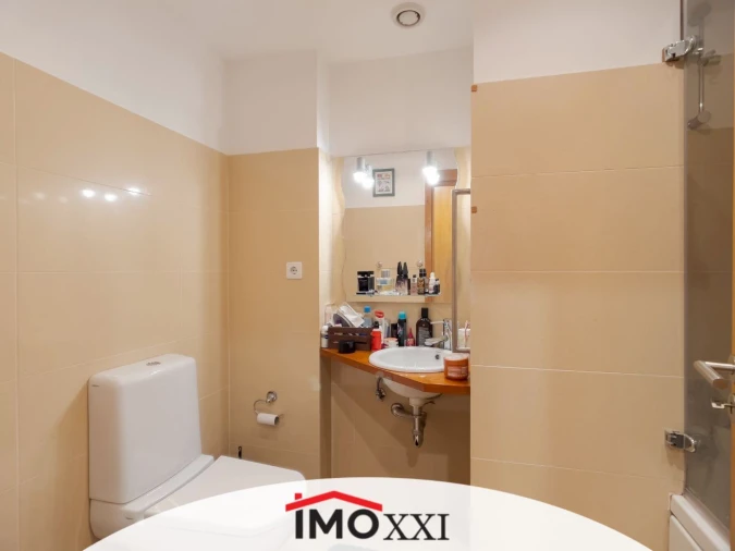 Apartamento T4 para Venda em Espinho Foto 18