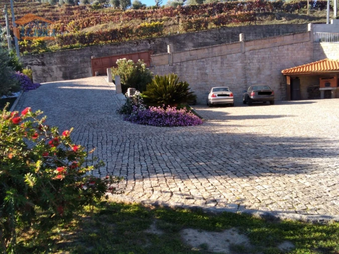 Moradia T6 para Venda em Parada do Bispo e Valdigem Foto 3