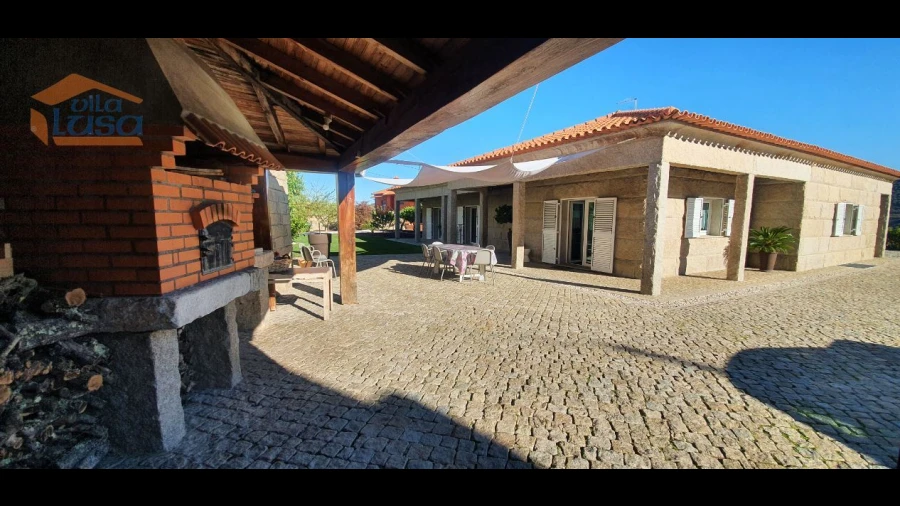 Moradia T6 para Venda em Parada do Bispo e Valdigem
