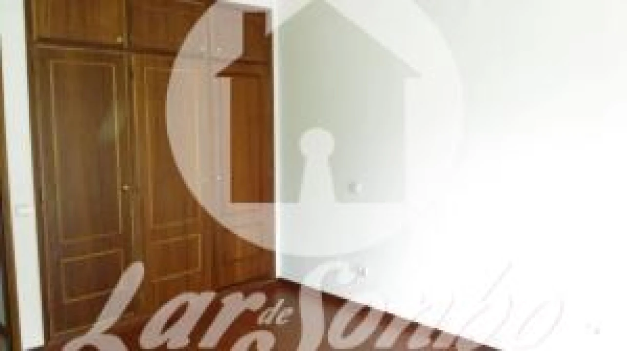 Apartamento T3 para Venda em Poiares (Santo Andre) Foto 5