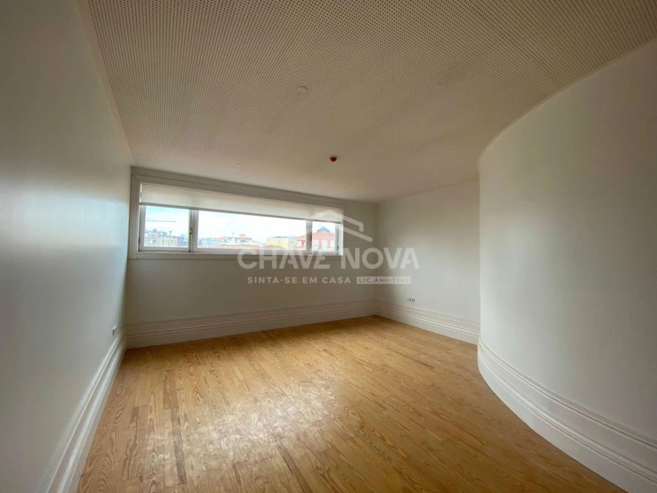 Escritório para Arrendamento em Cedofeita, Santo Ildefonso, Sé, Miragaia, São Nicolau e Vitória Foto 10