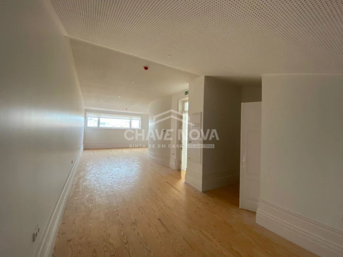 Escritório para Arrendamento em Cedofeita, Santo Ildefonso, Sé, Miragaia, São Nicolau e Vitória Foto 9