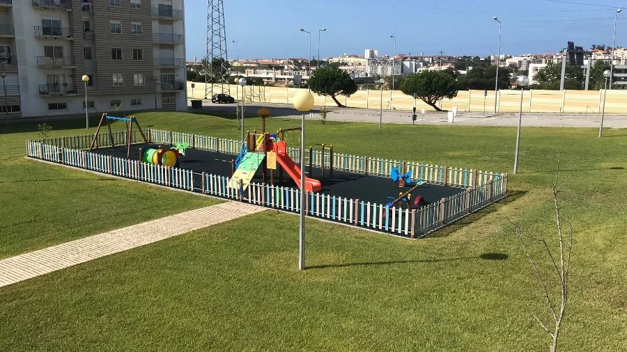 Terreno P/ Prédio para Venda em Tavarede