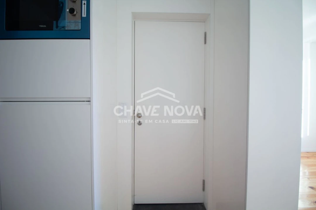 Apartamento T2 para Venda em Cedofeita, Santo Ildefonso, Sé, Miragaia, São Nicolau e Vitória Foto 15