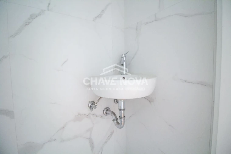 Apartamento T2 para Venda em Cedofeita, Santo Ildefonso, Sé, Miragaia, São Nicolau e Vitória Foto 12