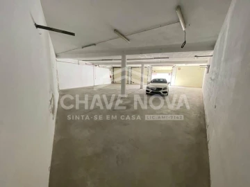 Armazém para Venda em Vila do Conde