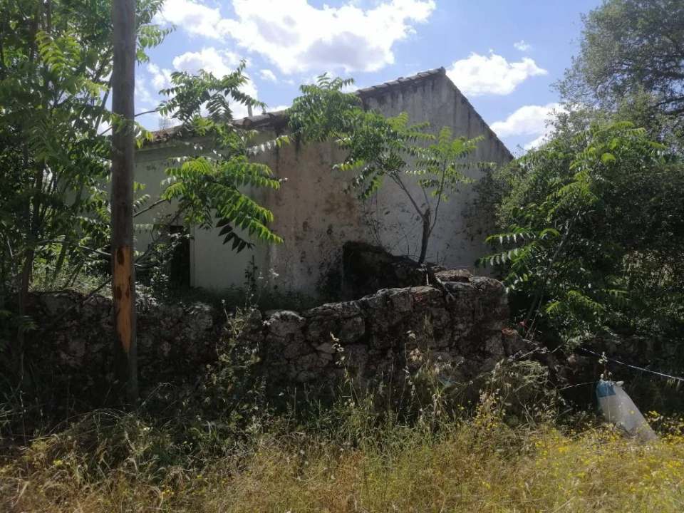 Quinta T0 para Venda em Beirã Foto 1