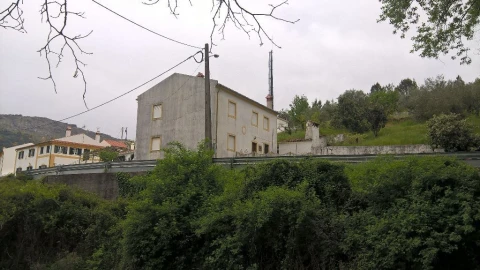 Moradia T4 para Venda em São Salvador da Aramenha