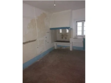 Moradia T5 para Venda em Santa Maria da Devesa