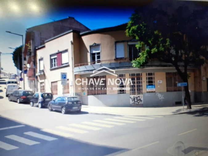 Terreno P/ Prédio para Venda em São João da Madeira Foto 4