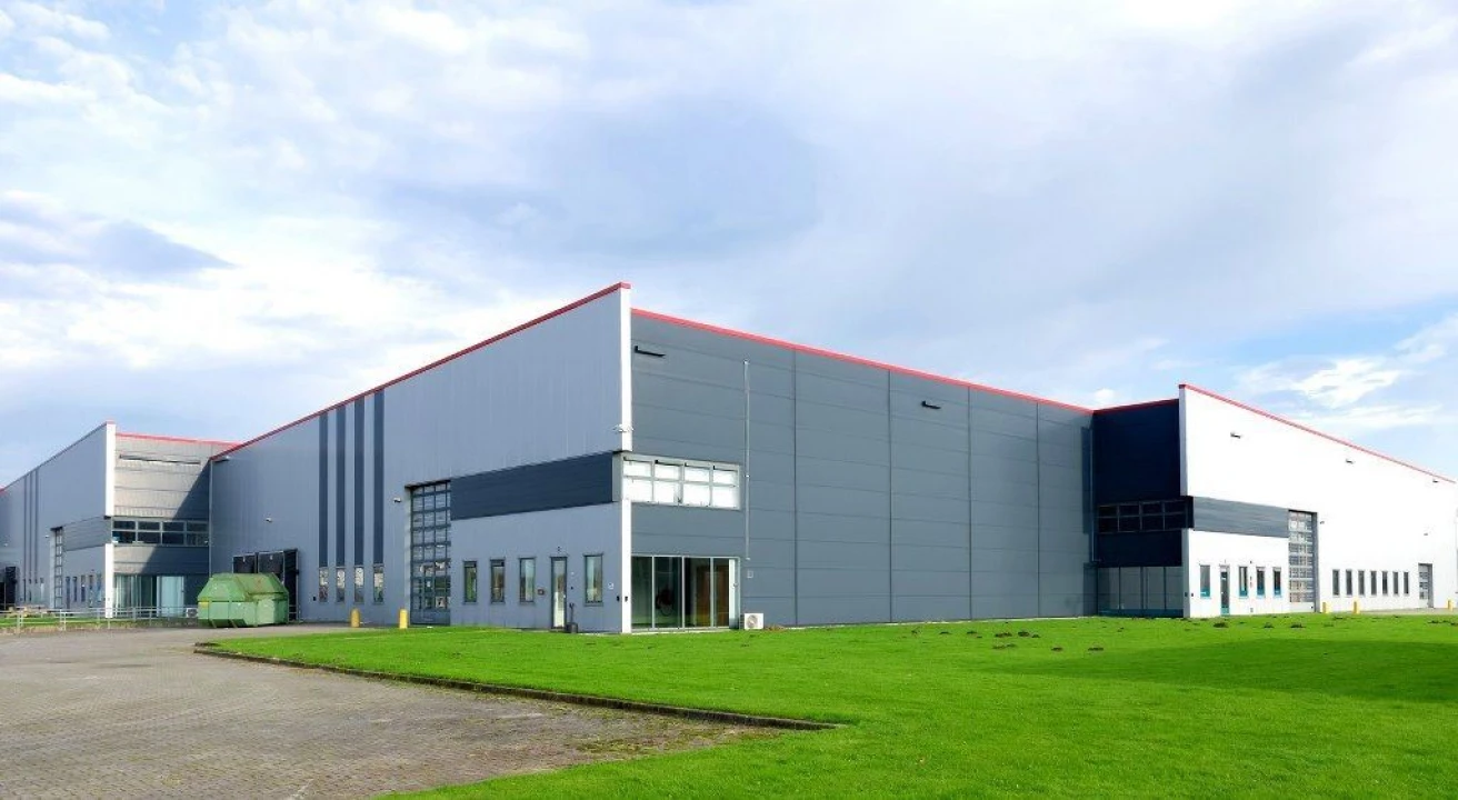 Armazém para Venda em Agualva e Mira-Sintra Foto 1