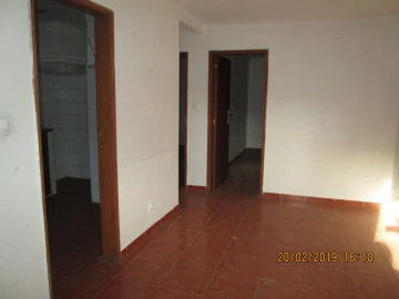 Moradia T2 para Venda em Caia, São Pedro e Alcáçova