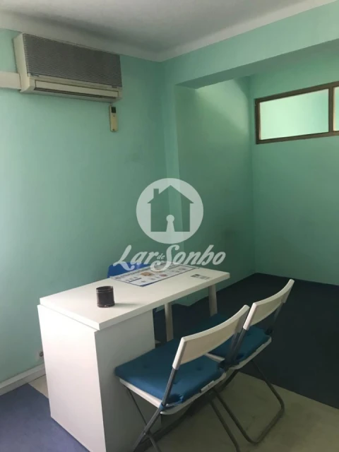 Escritório para Arrendamento em Sé Nova, Santa Cruz, Almedina e São Bartolomeu