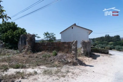 Moradia T2 para Venda em Nossa Senhora da Piedade