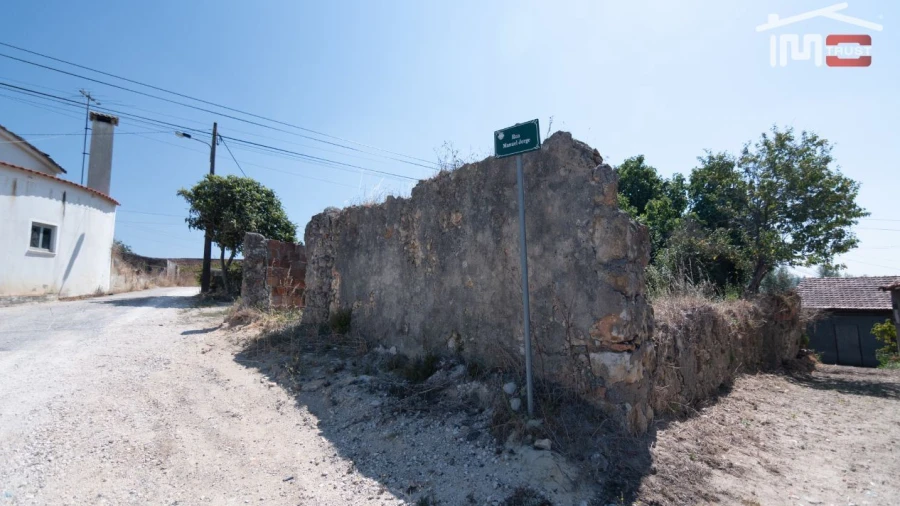 Moradia T2 para Venda em Nossa Senhora da Piedade
