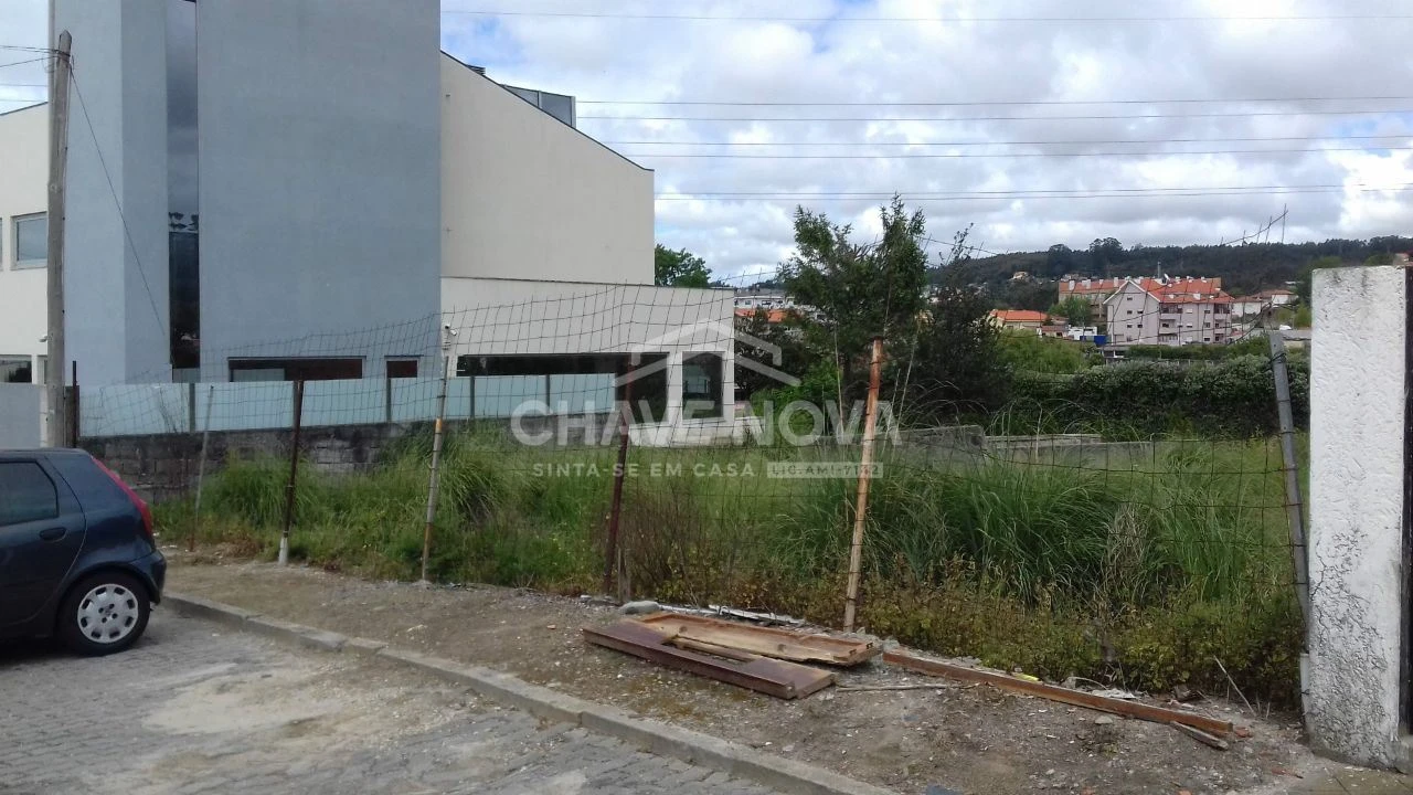 Terreno para Venda em Canelas Foto 2