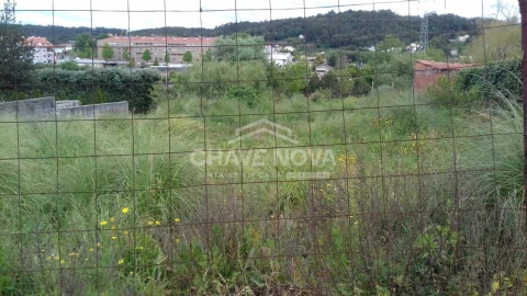 Terreno para Venda em Canelas