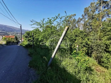 Terreno P/ Prédio para Venda em Arouca e Burgo