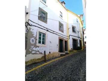 Moradia T1 para Venda em Santa Maria da Devesa