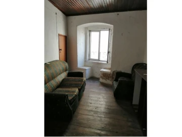 Moradia T1 para Venda em Santa Maria da Devesa