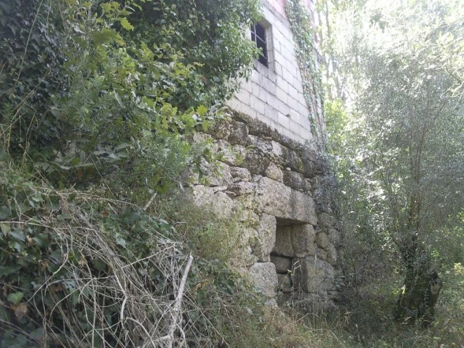 Terreno Misto para Venda em Louredo Foto 4