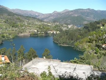 Terreno para Venda em Caniçada e Soengas
