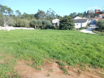 Terreno para Venda em São Mamede