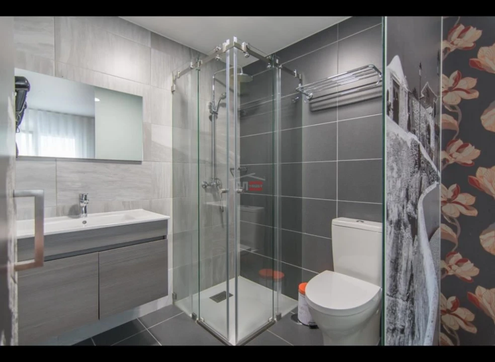 Moradia T6 para Venda em Fatima Foto 6