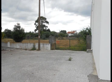 Moradia T6 para Venda em Nossa Senhora das Misericordias