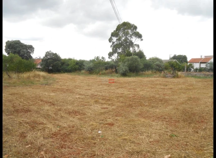 Moradia T6 para Venda em Nossa Senhora das Misericordias Foto 4