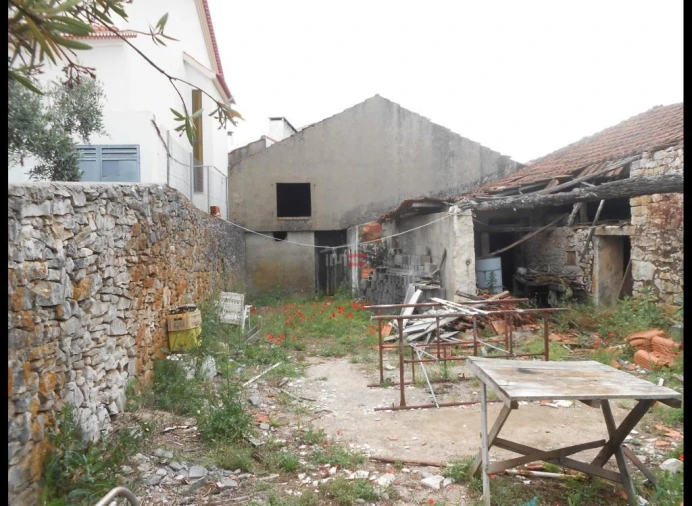 Moradia T6 para Venda em Nossa Senhora das Misericordias Foto 8