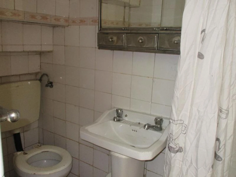 Moradia T2 para Venda em Sé e São Lourenço Foto 4