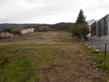 Terreno Misto para Venda em Covilhã e Canhoso