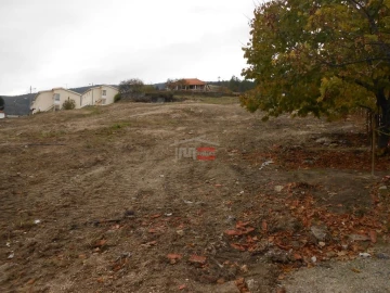 Terreno Misto para Venda em Covilhã e Canhoso