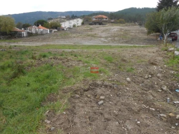 Terreno Misto para Venda em Covilhã e Canhoso