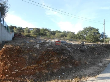 Terreno Misto para Venda em Fatima