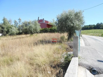 Terreno Misto para Venda em Santa Catarina da Serra e Chainça