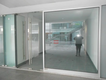 Loja para Arrendamento em Fatima