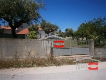 Terreno Misto para Venda em Fatima